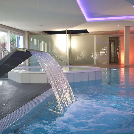 Otel St. Georg 4*
